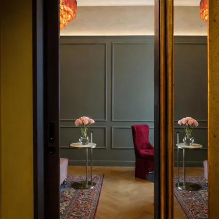 Wonder - The Luxury Boutique Budapeste
