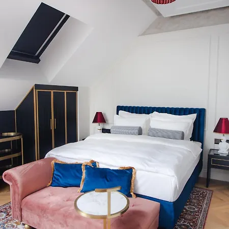Hotel Wonder - The Luxury Boutique
