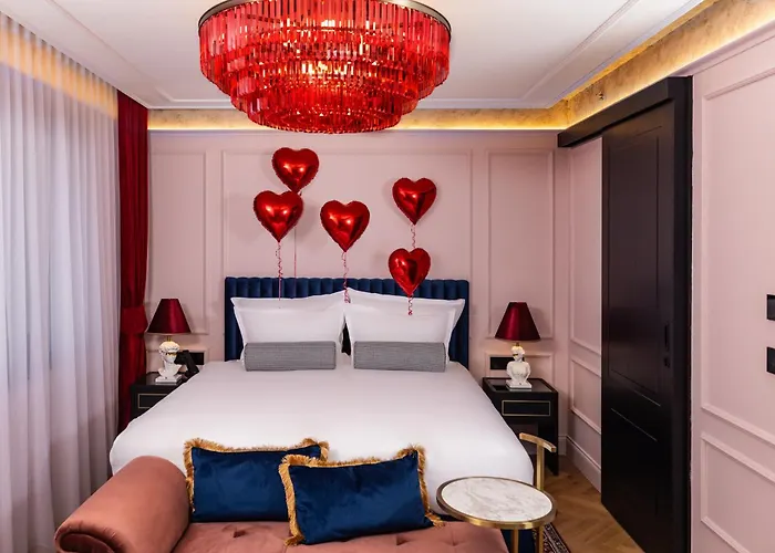Wonder Hotel